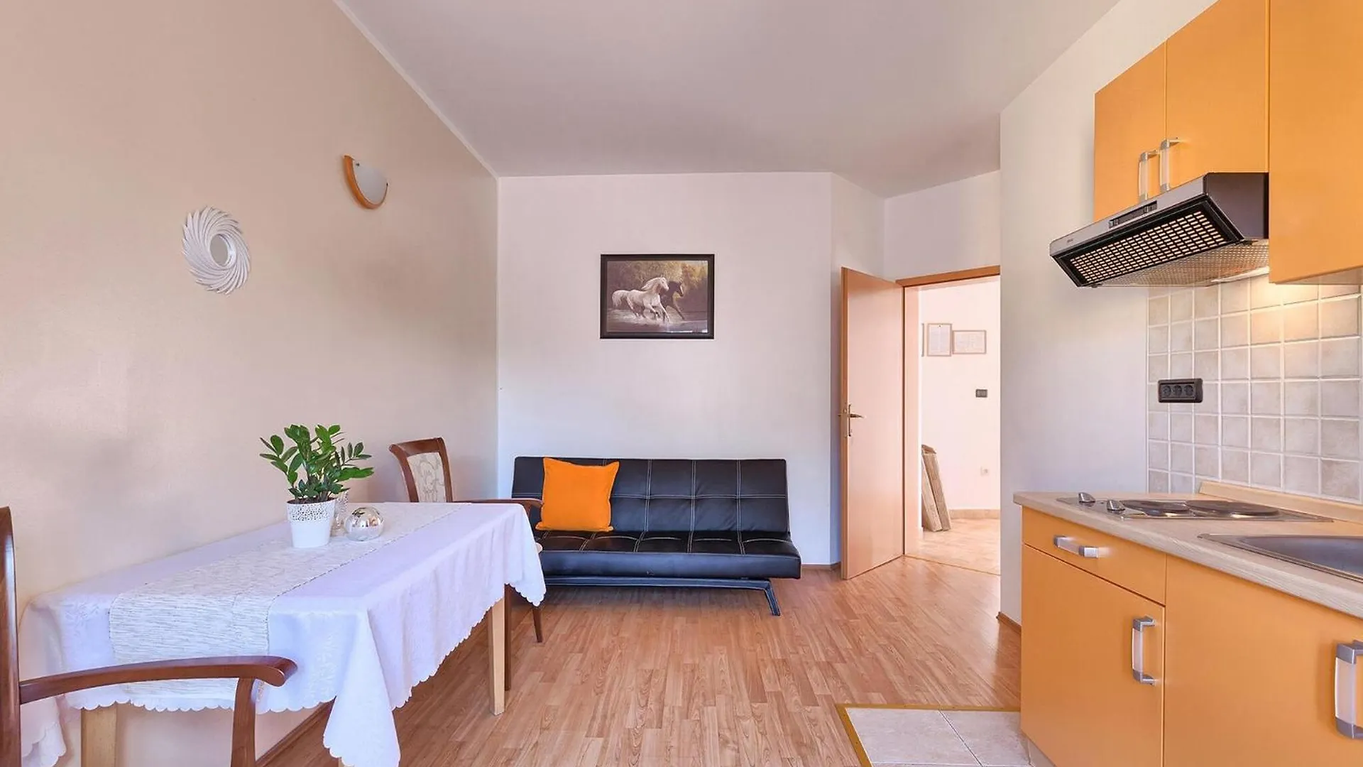 Beautiful Apartment In Stinjan With Wifi 0*,  Croatia