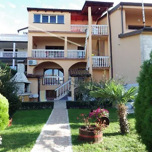 Zdravko Apartment